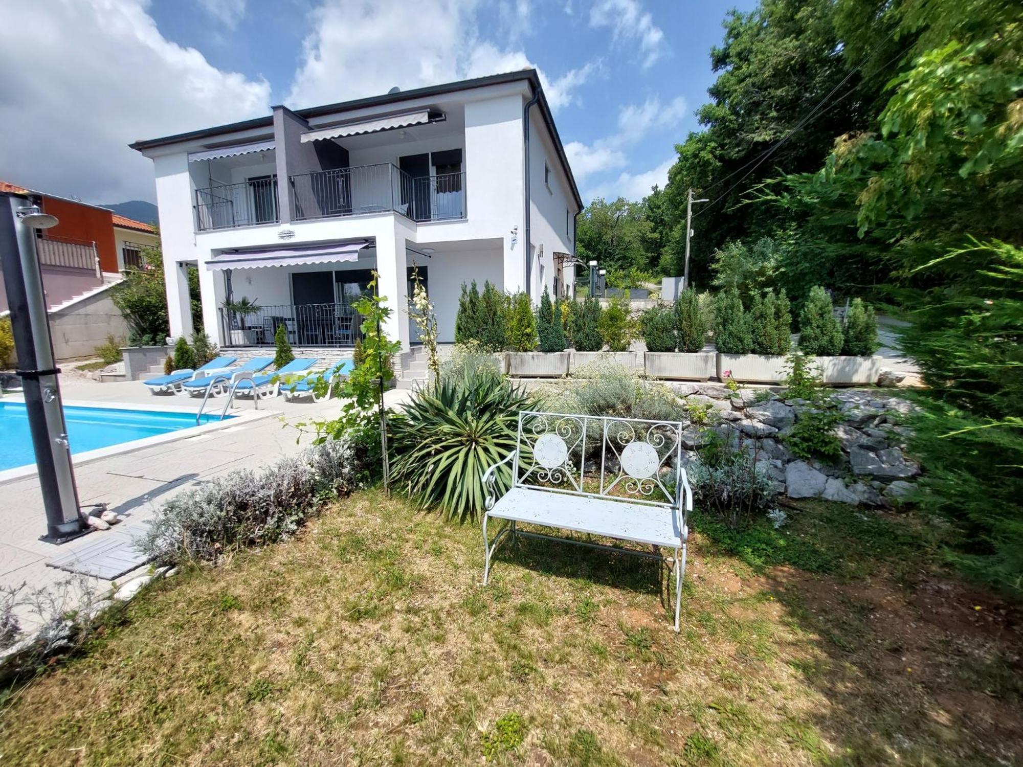 Villa Madlen Ičići Esterno foto